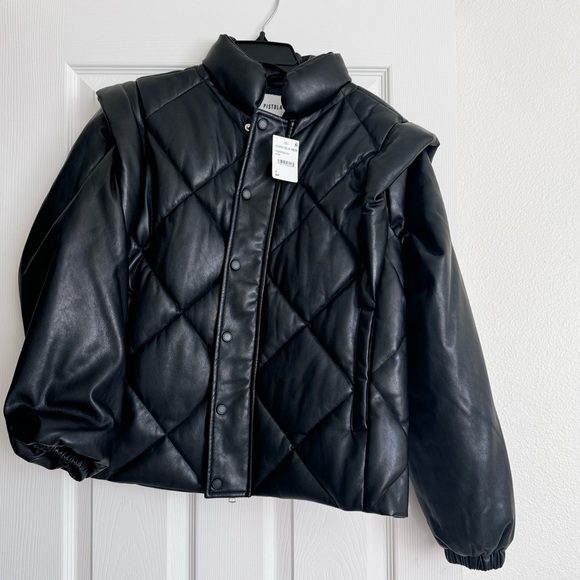 Pistola Callista Puffer Jacket with Removable Sleeves - Picture 4 of 4